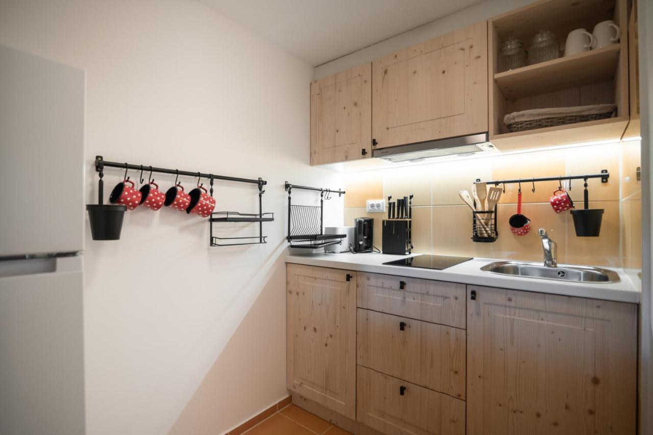 Apartments Strmol 서클리예나고렌스켐 외부 사진